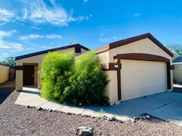 9476 E Bench Mark Loop, Tucson, AZ 85747