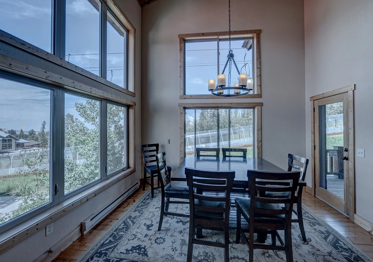 Blackmoon Chalet at Terry Peak — Photo 4