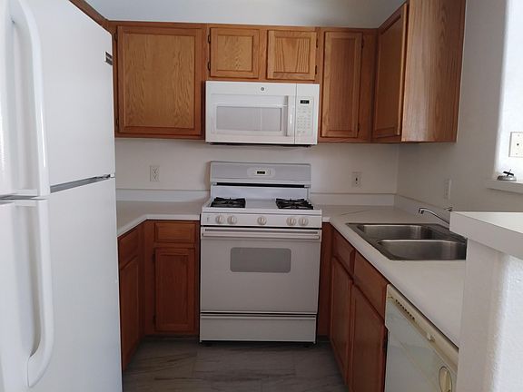 4th image of 8450 Alta Dr Unit 217