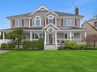 922 Leeds Drive, North Bellmore, NY 11710