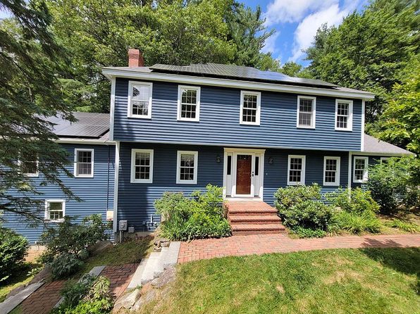 52 Mayfair Dr