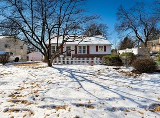 490 Prospect Rd, Warminster, PA 18974