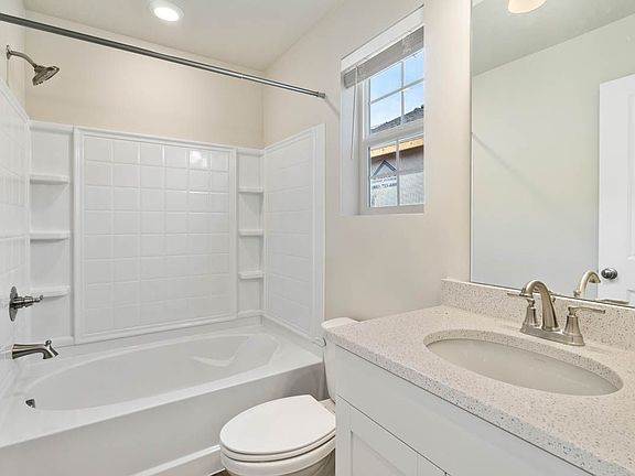 Neo Secondary Bathroom