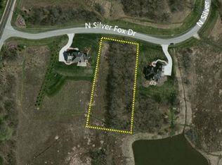 13324 N Silver Fox Dr, Mequon, WI 53097