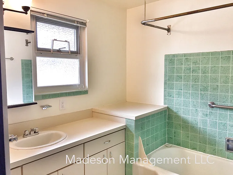 8501 28th AVE NW — Photo 9