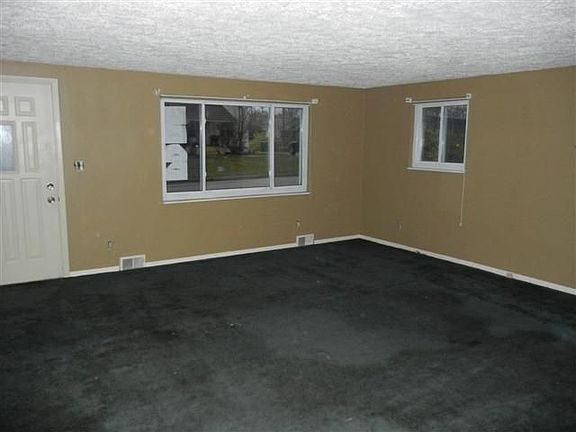 4th image of 1345 Wheatland Ave