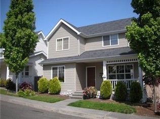 522 Queen Pl NE, Renton, WA 98056