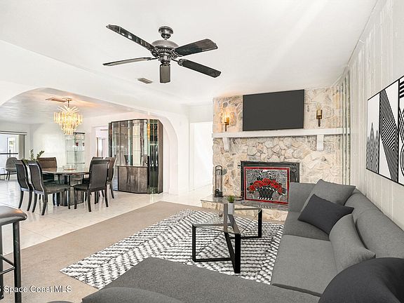 4th image of 19 Knollwood Dr