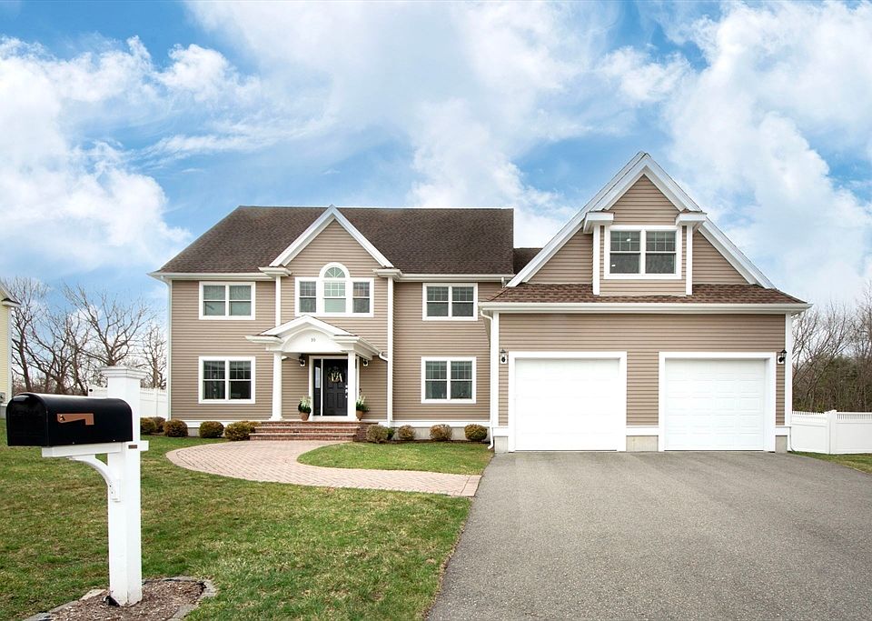 1st image of 10 Jensen Farm Rd