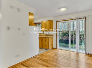 Charming One Bedroom Unit in Mt Tabor!, Portland, OR 97215