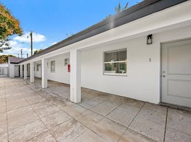 3808 Broadway, West Palm Beach, FL