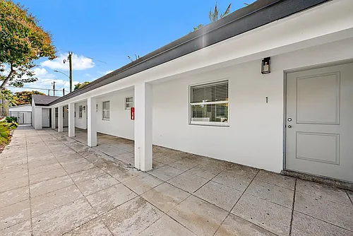 3808 Broadway #3 Photo 1