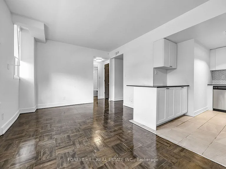 70 Spadina Rd #102 — Photo 13