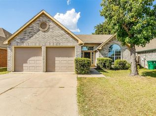 9956 Pack Saddle Trl, Fort Worth, TX 76108