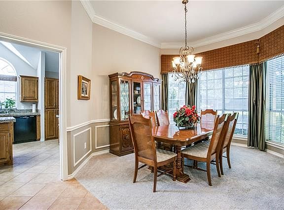 5th image of 6325 Thornbranch Dr