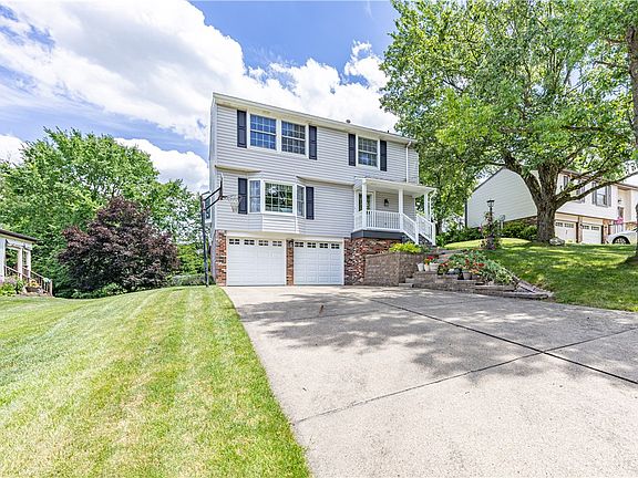 2nd image of 39 Forest Glen Dr