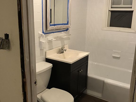 5th image of 32 Harwood St
