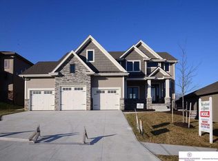 4515 S 218th St, Elkhorn, NE 68022