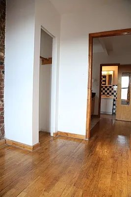 Rented by Crosstown Apartments NYC | media 41