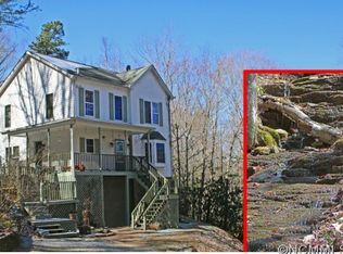 271 Stoneledge Rd, Hendersonville, NC 28792