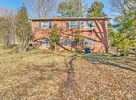 5th image of 101 Brookmeade Dr