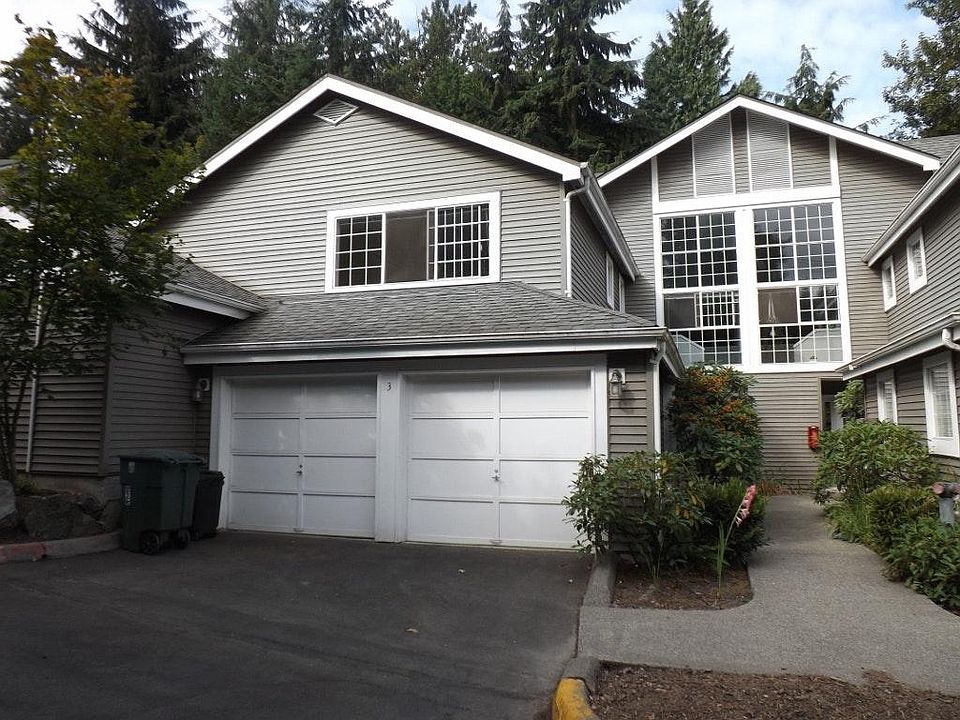 1st image of 15923 67th Ln NE Unit 3