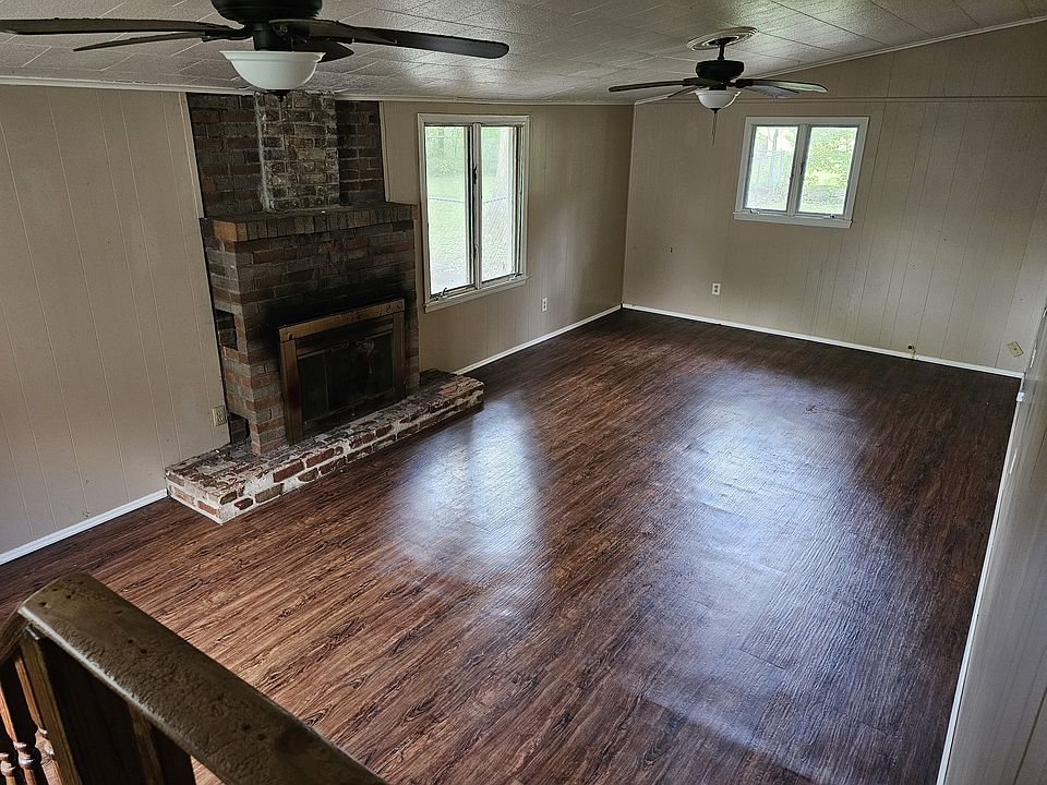 1st image of 3921 Potomac Ave