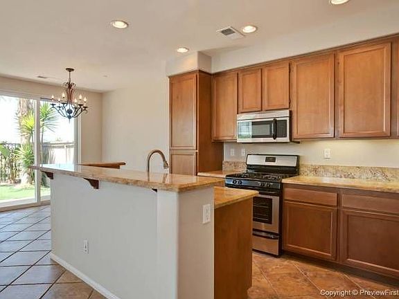 3rd image of 136 Elora Ln
