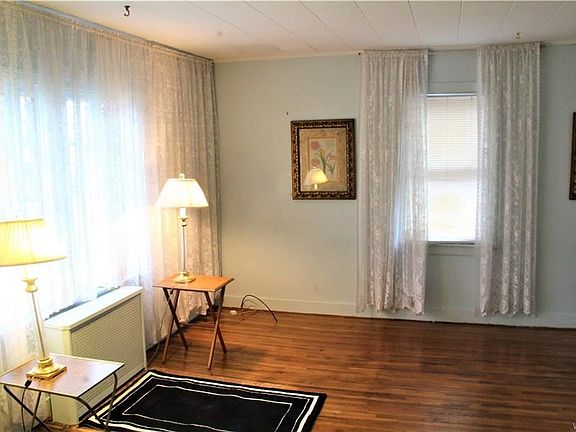 3rd image of 108 Wendel Ave
