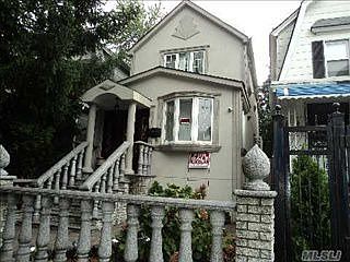 3rd image of 9017 107th St