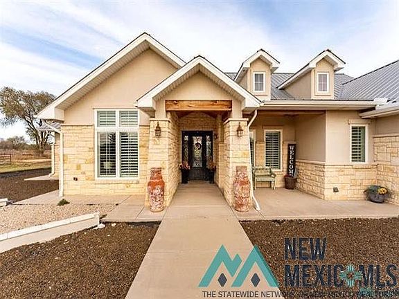 2nd image of 5 Riverview Cir