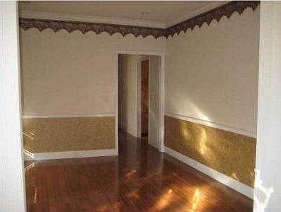 4th image of 72 Thorncrest Dr