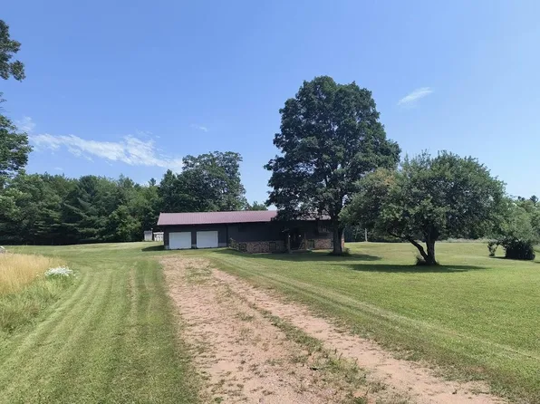 13206 Gardner Rd, Trout Creek, MI 49967