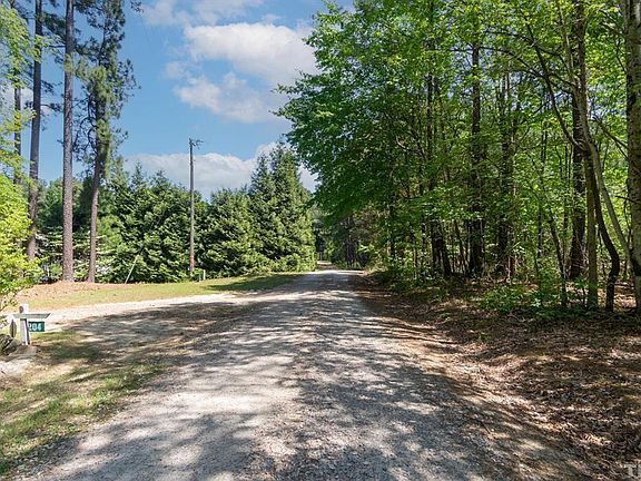 5th image of 14 Farmwood Ln #14