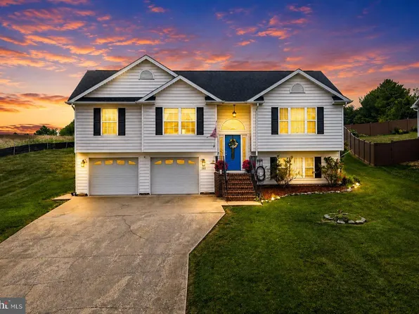 505 S Water St, Woodstock, VA 22664