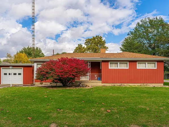 1522 Broadway St, Lincoln, IL 62656