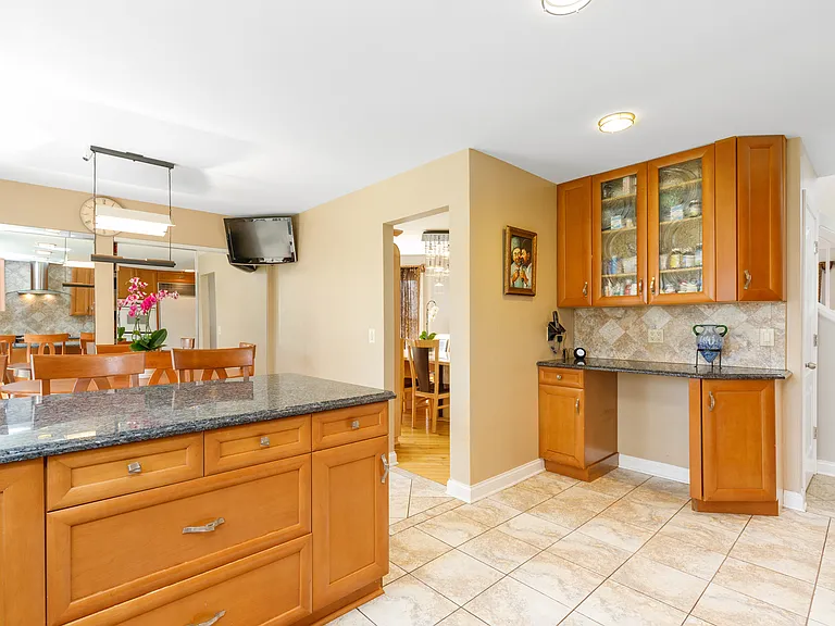 155 Chapel Oaks Dr — Photo 21