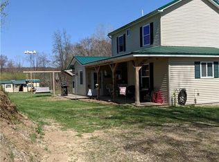 2086 S Hill Rd, Waterford, PA 16441