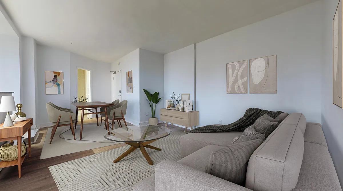 70 Spadina Road — Photo 3