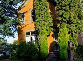 4022 SW Corbett Ave APT 4, Portland, OR 97239