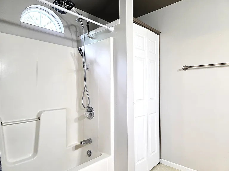 324 Palomino Ln — Photo 13