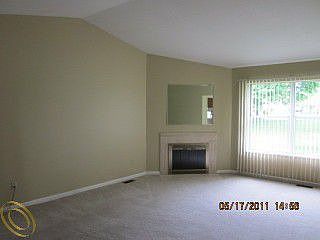 4th image of 19444 Cardene Ct