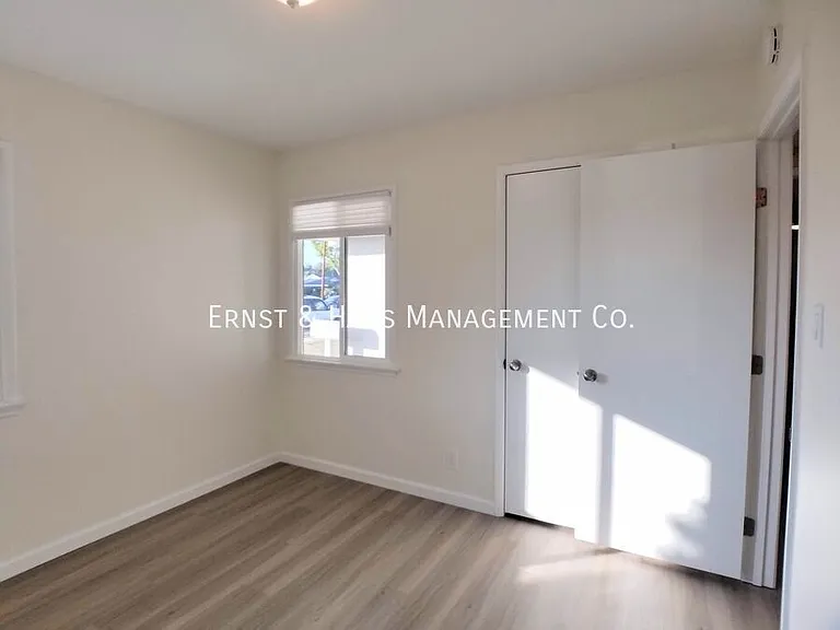 3080 Palo Verde Ave — Photo 14