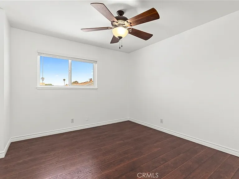 10172 Ascot Cir — Photo 11