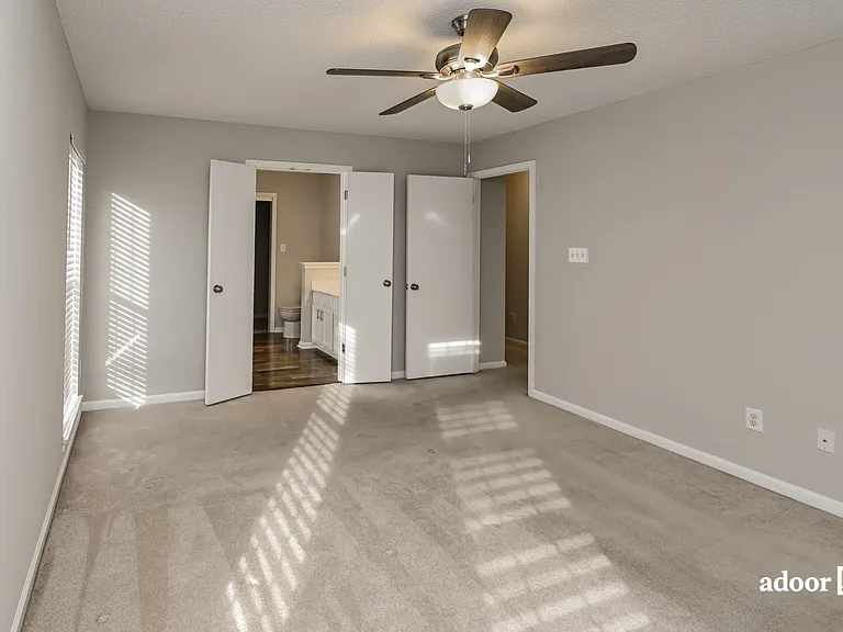 9609 Kenneth Oren Dr — Photo 13