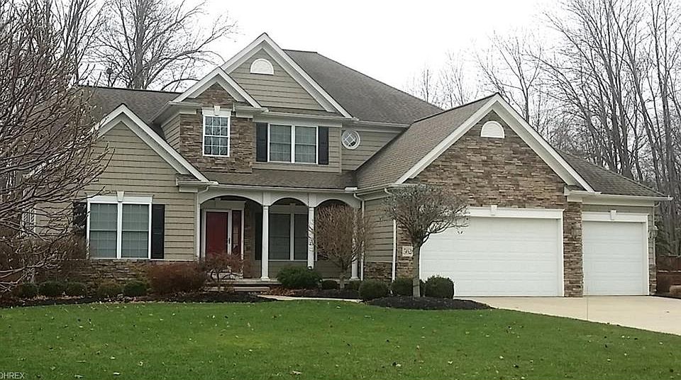 1st image of 5628 Primavera Dr
