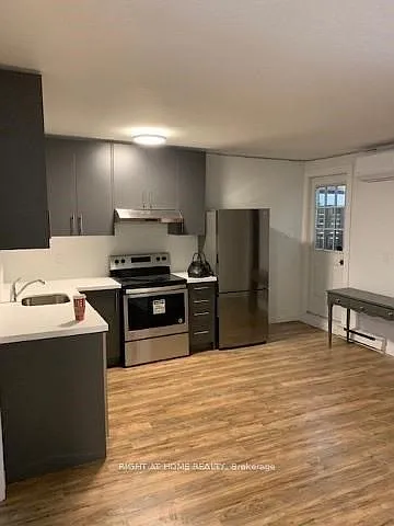 751 Queen St E #3 — Photo 1