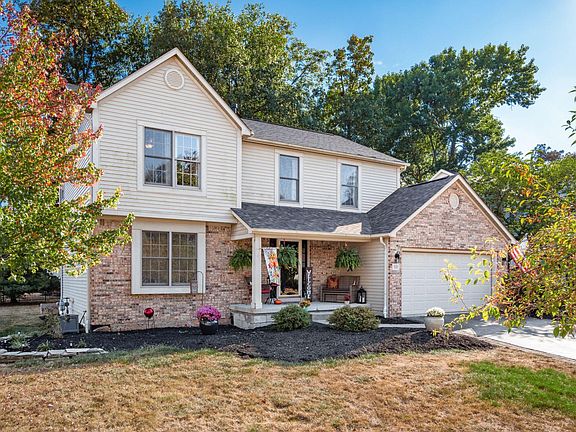 3rd image of 501 Fawnbrook Dr