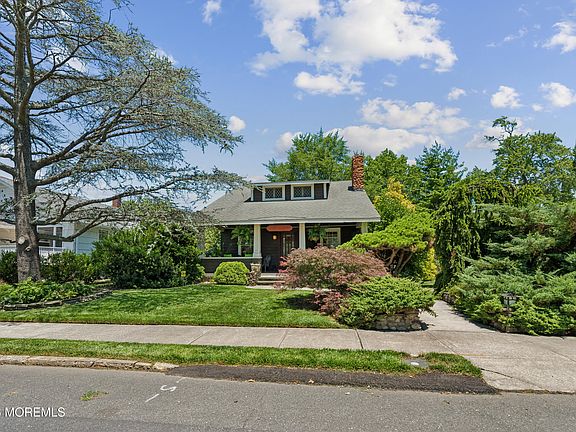 2nd image of 519 Myrtle Avenue