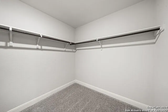 1080 Amble Oak — Photo 21